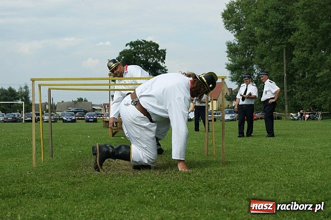 Zdjęcie w galerii na portalu naszraciborz.pl: Sikawki jak za starych dobrych lat - wideo wiadomości z regionu
