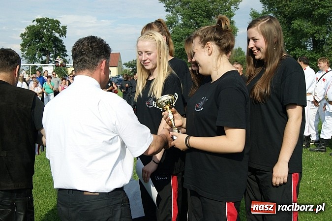 Zdjęcie w galerii na portalu naszraciborz.pl: Sikawki jak za starych dobrych lat - wideo wiadomości z regionu