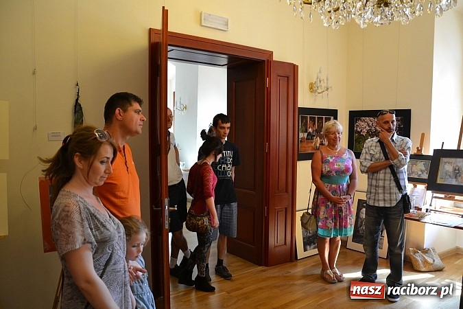 Zdjęcie w galerii na portalu naszraciborz.pl: W stronę Wojtkiewicza - wernisaż wystawy na zamku wiadomości z regionu