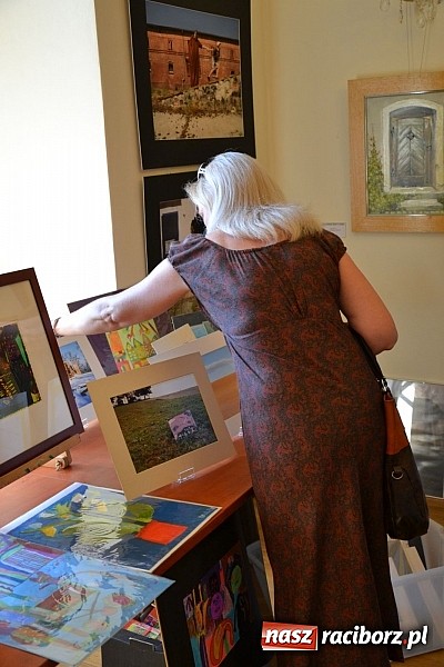 Zdjęcie w galerii na portalu naszraciborz.pl: W stronę Wojtkiewicza - wernisaż wystawy na zamku wiadomości z regionu