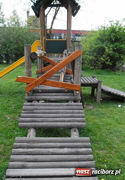 Zdjęcie w galerii na portalu naszraciborz.pl: Skontrolowano place zabaw. Wykryto więcej usterek niż rok temu wiadomości z regionu