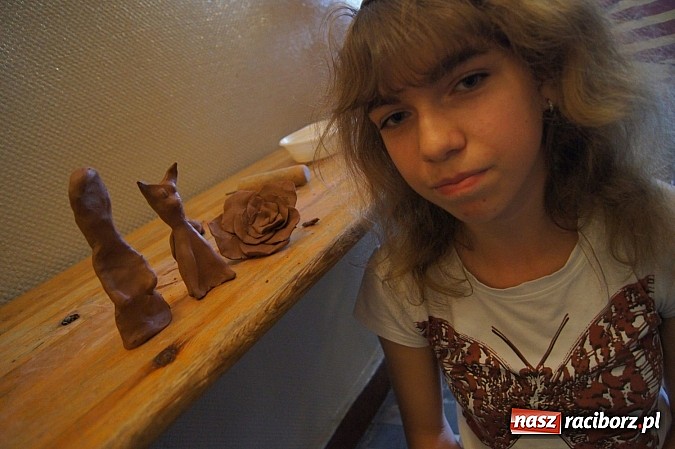 Zdjęcie w galerii na portalu naszraciborz.pl: Ogromne zainteresowanie warsztatami ceramicznymi w Nędzy wiadomości z regionu