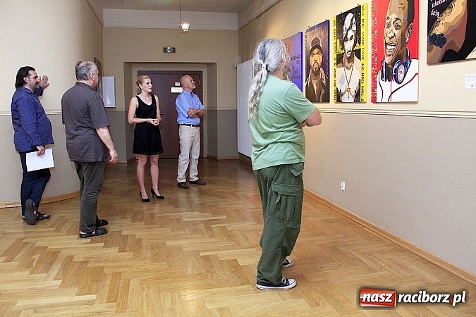 Zdjęcie w galerii na portalu naszraciborz.pl: RCK zaprasza na wystawę prac absolwentów PWSZ wiadomości z regionu