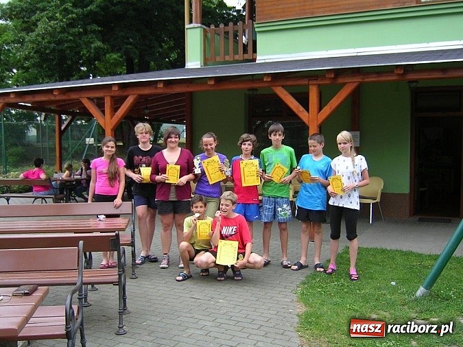 Zdjęcie w galerii na portalu naszraciborz.pl: Tenisiści TKKF Rafako na obozie w Czechach wiadomości z regionu