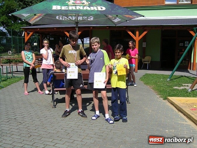 Zdjęcie w galerii na portalu naszraciborz.pl: Tenisiści TKKF Rafako na obozie w Czechach wiadomości z regionu