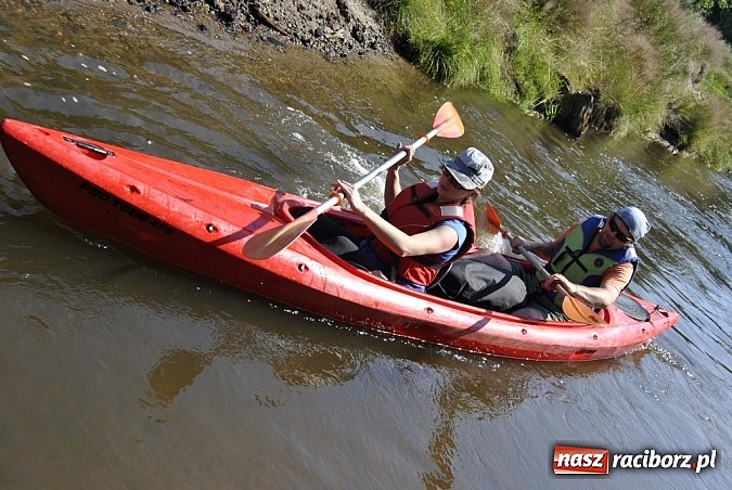 Zdjęcie w galerii na portalu naszraciborz.pl: Kajakiem przez Dolinę Małej Panwi wiadomości z regionu