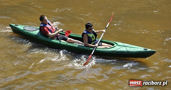 Zdjęcie w galerii na portalu naszraciborz.pl: Kajakiem przez Dolinę Małej Panwi wiadomości z regionu