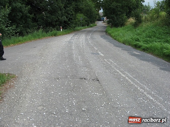 Zdjęcie w galerii na portalu naszraciborz.pl: Niebezpieczeństwo na zakręcie. Interweniowali strażnicy miejscy wiadomości z regionu