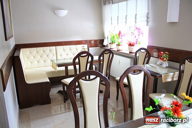 Zdjęcie w galerii na portalu naszraciborz.pl: Legendarny Piotruś już otwarty! wiadomości z regionu