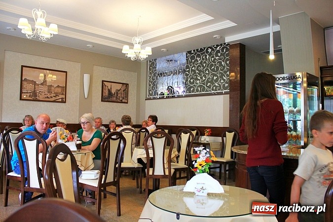 Zdjęcie w galerii na portalu naszraciborz.pl: Legendarny Piotruś już otwarty! wiadomości z regionu