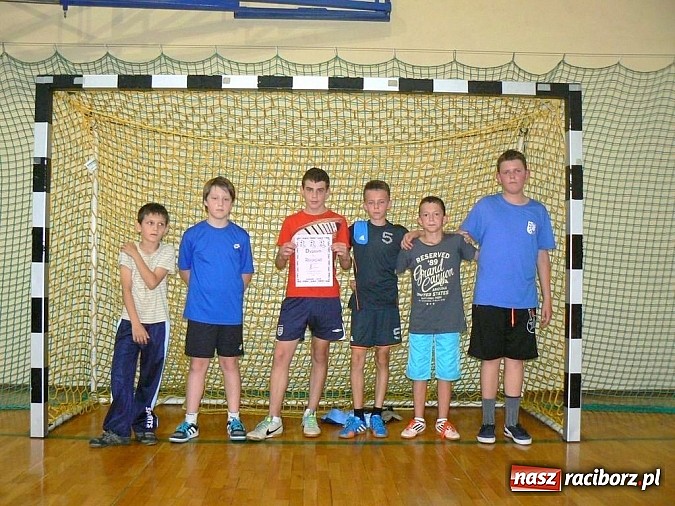 Zdjęcie w galerii na portalu naszraciborz.pl: Turniej Piłki noznej w ramach wakacji z GOK-iem wiadomości z regionu
