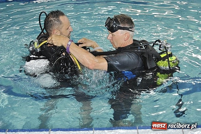Zdjęcie w galerii na portalu naszraciborz.pl: Nurkowanie w H2Ostróg  wiadomości z regionu