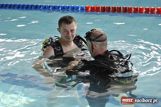 Zdjęcie w galerii na portalu naszraciborz.pl: Nurkowanie w H2Ostróg  wiadomości z regionu