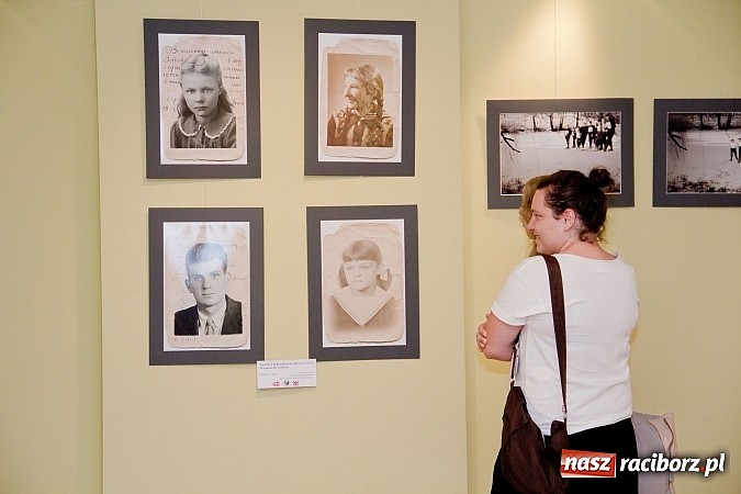 Zdjęcie w galerii na portalu naszraciborz.pl: Absolwenci edukacji artystycznej pokazali swoje prace wiadomości z regionu