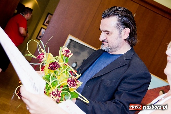 Zdjęcie w galerii na portalu naszraciborz.pl: Absolwenci edukacji artystycznej pokazali swoje prace wiadomości z regionu