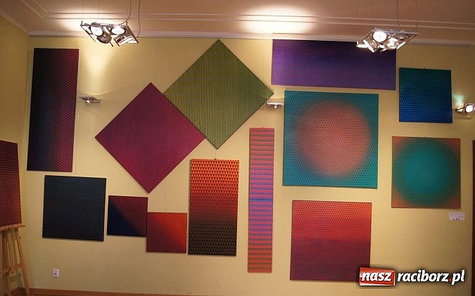 Zdjęcie w galerii na portalu naszraciborz.pl: Absolwenci edukacji artystycznej pokazali swoje prace wiadomości z regionu