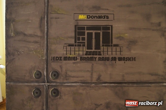 Zdjęcie w galerii na portalu naszraciborz.pl: Absolwenci edukacji artystycznej pokazali swoje prace wiadomości z regionu