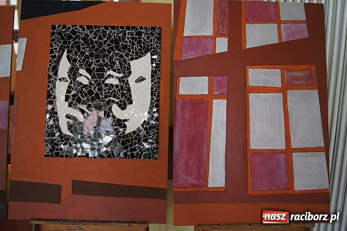 Zdjęcie w galerii na portalu naszraciborz.pl: Absolwenci edukacji artystycznej pokazali swoje prace wiadomości z regionu