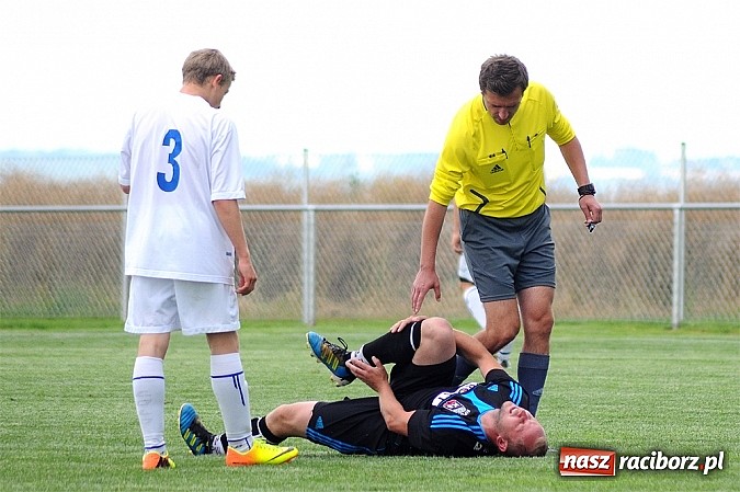 Zdjęcie w galerii na portalu naszraciborz.pl: Naprz&oacute;d Borucin z pucharem burmistrza wiadomości z regionu