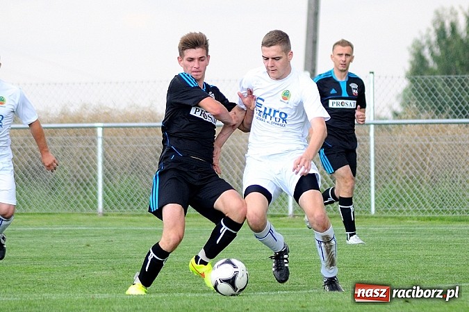 Zdjęcie w galerii na portalu naszraciborz.pl: Naprz&oacute;d Borucin z pucharem burmistrza wiadomości z regionu