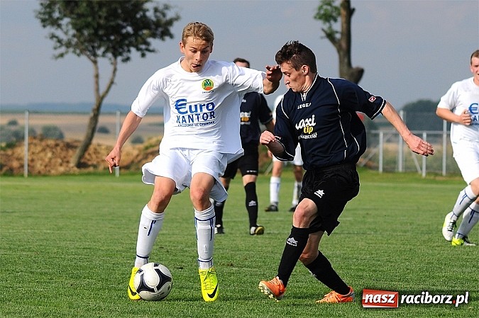 Zdjęcie w galerii na portalu naszraciborz.pl: Naprz&oacute;d Borucin z pucharem burmistrza wiadomości z regionu