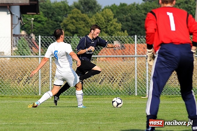 Zdjęcie w galerii na portalu naszraciborz.pl: Naprz&oacute;d Borucin z pucharem burmistrza wiadomości z regionu