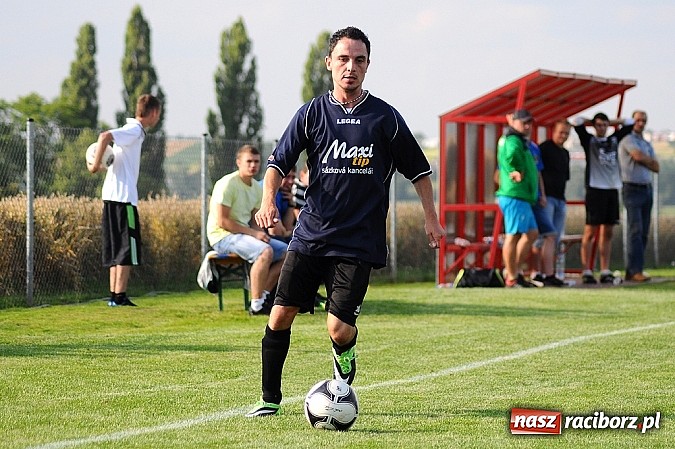 Zdjęcie w galerii na portalu naszraciborz.pl: Naprz&oacute;d Borucin z pucharem burmistrza wiadomości z regionu