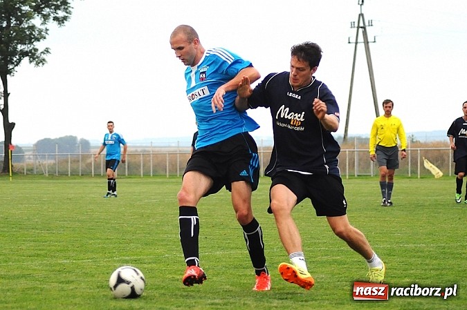 Zdjęcie w galerii na portalu naszraciborz.pl: Naprz&oacute;d Borucin z pucharem burmistrza wiadomości z regionu