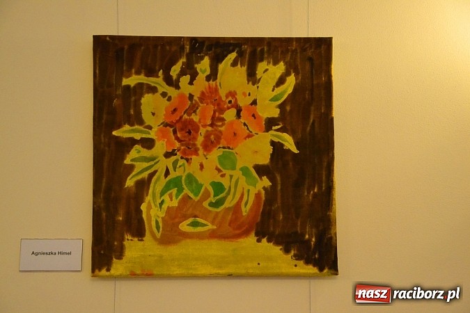 Zdjęcie w galerii na portalu naszraciborz.pl: Woskiem malowanie na Zamku Piastowskim - wernisaż wystawy wiadomości z regionu