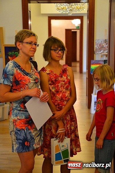 Zdjęcie w galerii na portalu naszraciborz.pl: Woskiem malowanie na Zamku Piastowskim - wernisaż wystawy wiadomości z regionu