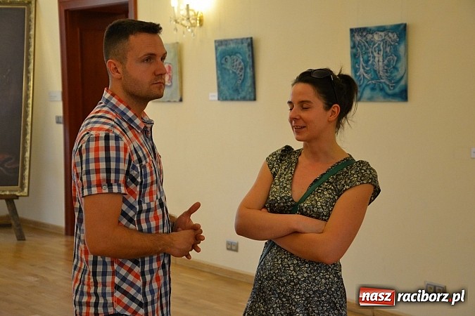 Zdjęcie w galerii na portalu naszraciborz.pl: Woskiem malowanie na Zamku Piastowskim - wernisaż wystawy wiadomości z regionu