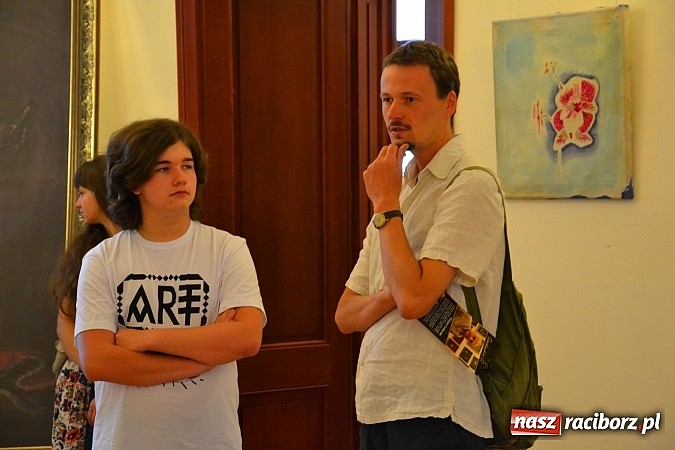 Zdjęcie w galerii na portalu naszraciborz.pl: Woskiem malowanie na Zamku Piastowskim - wernisaż wystawy wiadomości z regionu