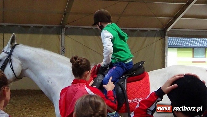 Zdjęcie w galerii na portalu naszraciborz.pl: Młodzież z Krzanowic na biwaku w Szymocicach wiadomości z regionu