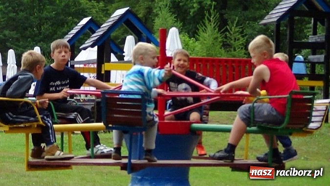 Zdjęcie w galerii na portalu naszraciborz.pl: Młodzież z Krzanowic na biwaku w Szymocicach wiadomości z regionu