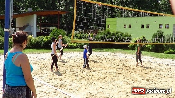 Zdjęcie w galerii na portalu naszraciborz.pl: Młodzież z Krzanowic na biwaku w Szymocicach wiadomości z regionu