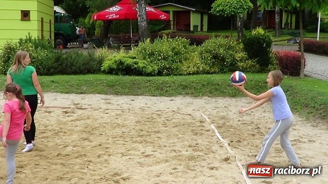 Zdjęcie w galerii na portalu naszraciborz.pl: Młodzież z Krzanowic na biwaku w Szymocicach wiadomości z regionu