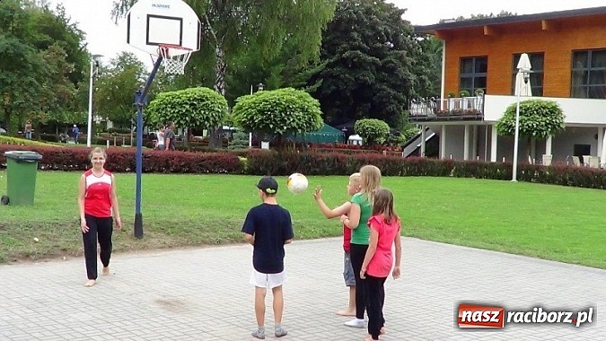 Zdjęcie w galerii na portalu naszraciborz.pl: Młodzież z Krzanowic na biwaku w Szymocicach wiadomości z regionu