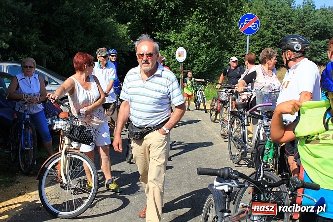 Zdjęcie w galerii na portalu naszraciborz.pl: Otwarto nową ścieżkę rowerową w Borucinie! wiadomości z regionu