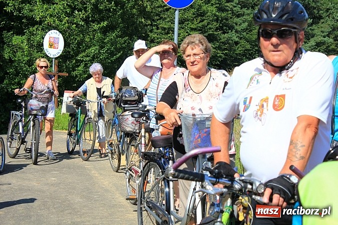 Zdjęcie w galerii na portalu naszraciborz.pl: Otwarto nową ścieżkę rowerową w Borucinie! wiadomości z regionu