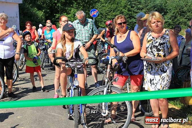 Zdjęcie w galerii na portalu naszraciborz.pl: Otwarto nową ścieżkę rowerową w Borucinie! wiadomości z regionu