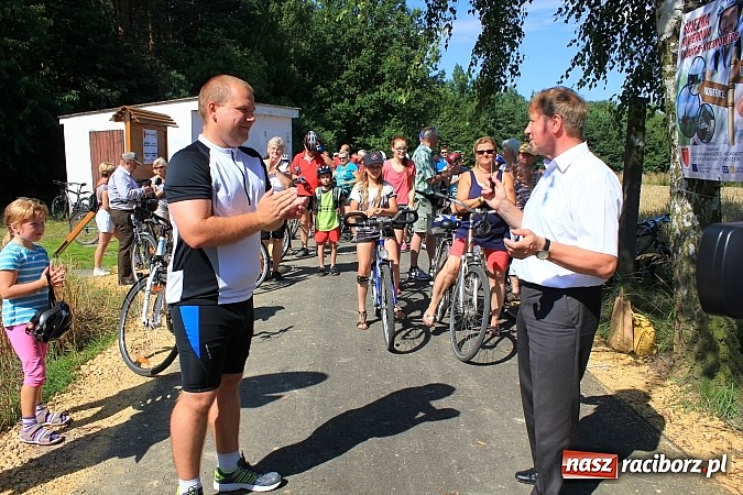 Zdjęcie w galerii na portalu naszraciborz.pl: Otwarto nową ścieżkę rowerową w Borucinie! wiadomości z regionu