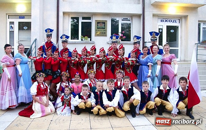 Zdjęcie w galerii na portalu naszraciborz.pl: Tancerze Źródła wrócili z festiwalu w Bułgarii wiadomości z regionu