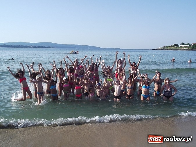 Zdjęcie w galerii na portalu naszraciborz.pl: Tancerze Źródła wrócili z festiwalu w Bułgarii wiadomości z regionu