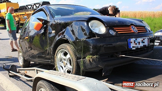 Zdjęcie w galerii na portalu naszraciborz.pl: Szonowice: ciężarowe volvo zderzyło się z lupo wiadomości z regionu