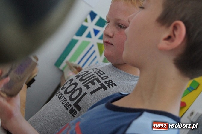 Zdjęcie w galerii na portalu naszraciborz.pl: O ekologii na warsztatach w GCK w Nędzy wiadomości z regionu