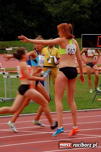 Zdjęcie w galerii na portalu naszraciborz.pl: Lekka atletyka. Sprinterski popis Kacpra Wieczorka wiadomości z regionu