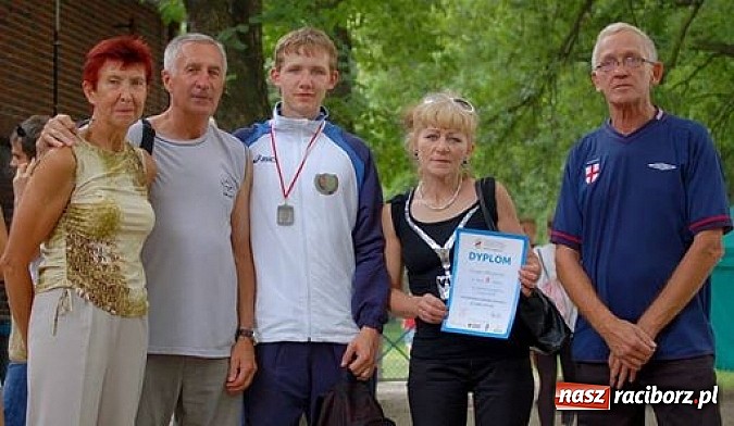Zdjęcie w galerii na portalu naszraciborz.pl: Lekka atletyka. Sprinterski popis Kacpra Wieczorka wiadomości z regionu