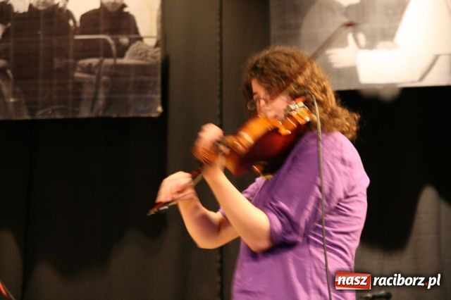 Zdjęcie w galerii na portalu naszraciborz.pl: UNITAS IN VERITATE - kolejni laureaci  wiadomości z regionu