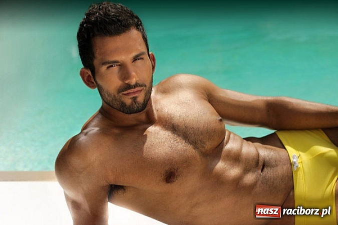 Zdjęcie w galerii na portalu naszraciborz.pl: Chcemy włoskich mężczyzn na wakacjach!  wiadomości z regionu