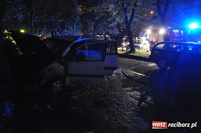 Zdjęcie w galerii na portalu naszraciborz.pl: Zatrzymano 31-latka mogącego mieć związek z pożarem opla na Katowickiej! wiadomości z regionu